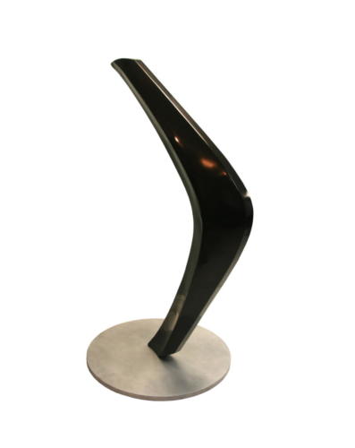 boomerang, 2015,bronze , 170, 30 x 100 cm 